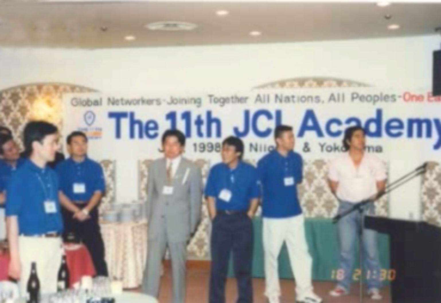 コンペンション３