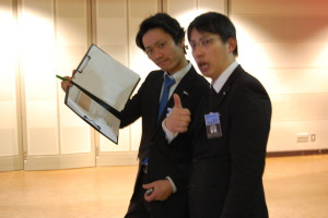 頼もしい表情の平尾副委員長と伊藤幹事