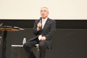 薄田氏