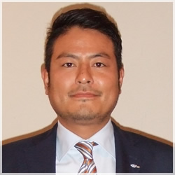 委員長　大谷 茂