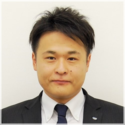 委員長　安部 貴人